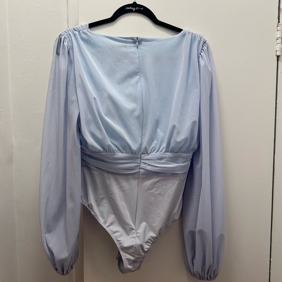 NWT PrettyLittleThing Light Blue Mesh Ruched Waistband Bodysuit in Medium - Picture 3 of 4